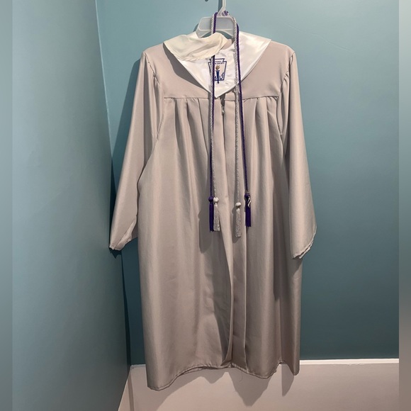 Josten’s Silver Graduation Gown - Picture 2 of 2